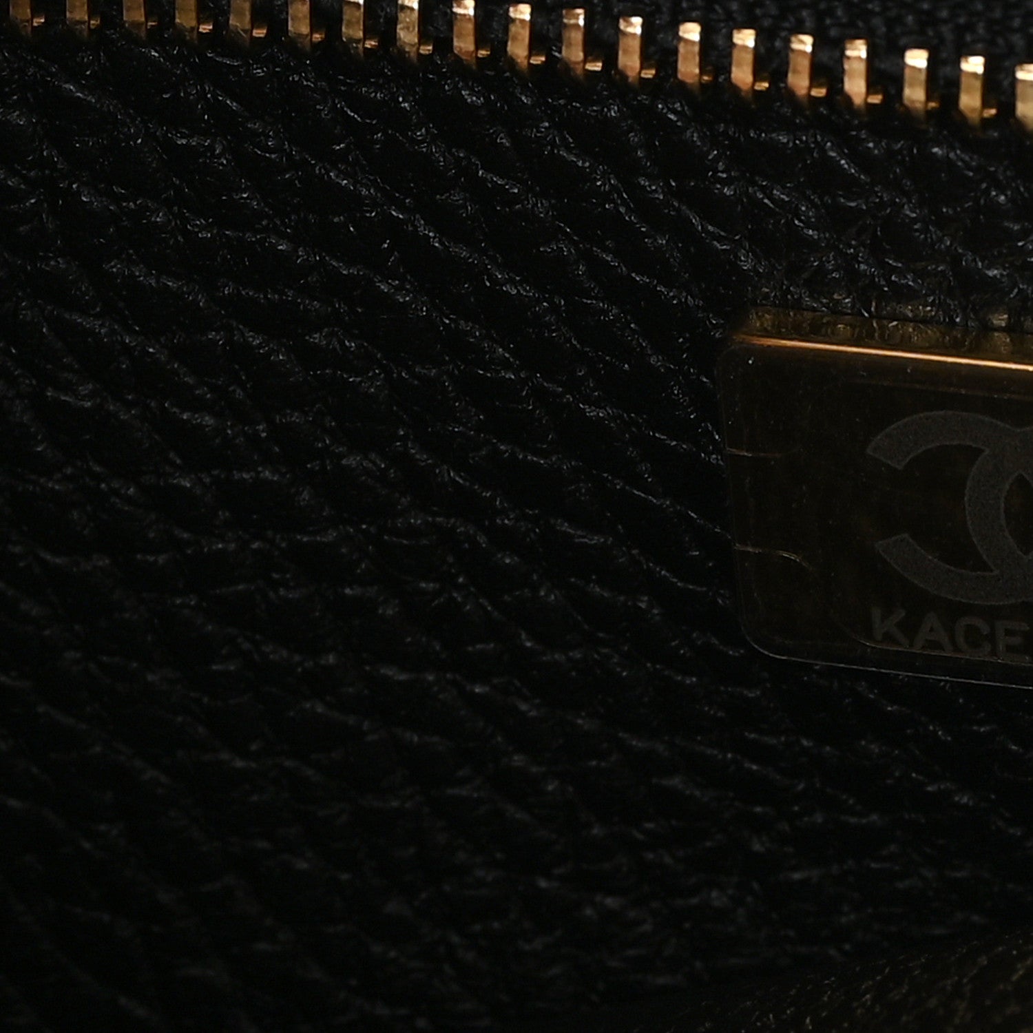 Grained Calfskin Stitched Urban Essentials Small Shopping Bag Black